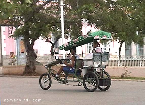 Laid-back rickshaw cruising Remedios