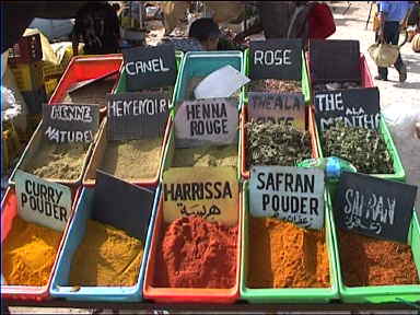 Spices labeled in multiple languages