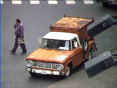 An antique pickup, Caracas