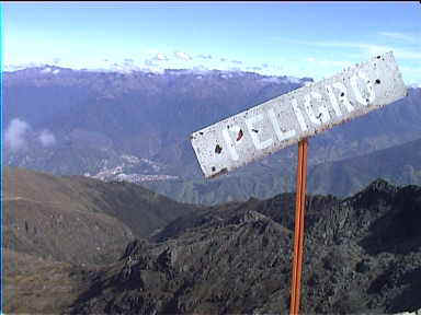 Peligro, "dangerous". Sign at the top of Pico Humboldt