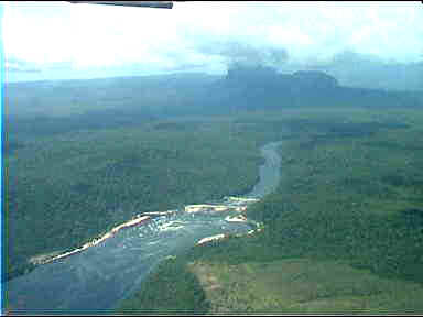 River flowing to Orinoco from Canaima